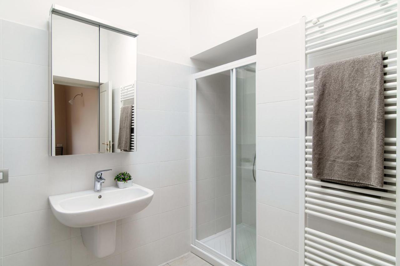 Apartamento Grape Attic 72 - The House Of Travelers Como Exterior foto